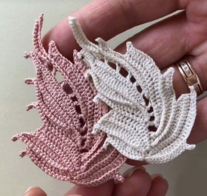special-applique-leaf special-applique-leaf